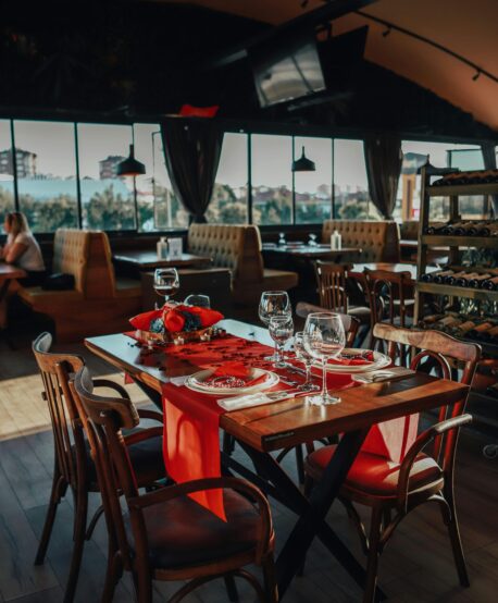 Services Moo Bong Ri Oakland